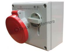 16AMP 3 PIN +N+E 415V INTERLOCKED SOCKET WALL / SURFACE MOUNTED TO IP44